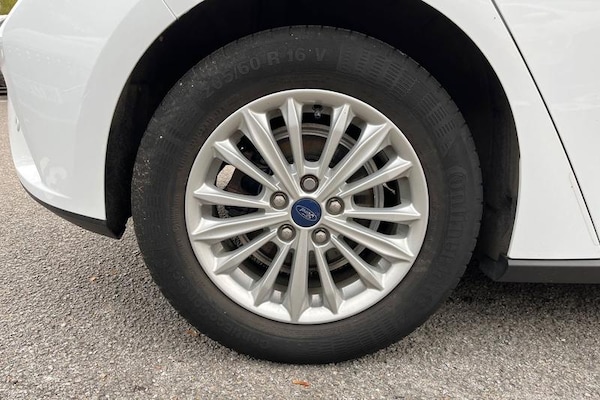 Used Ford Focus 2019 for sale - 76196681: Photo 8