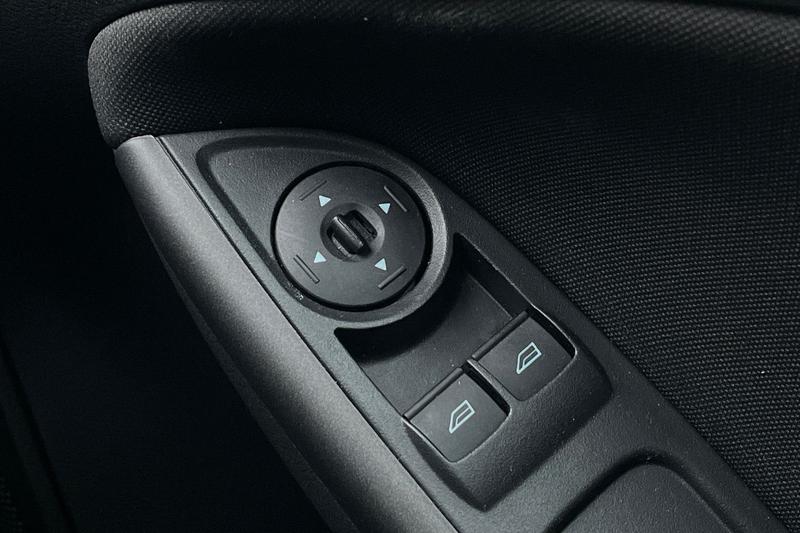 Used Ford Focus 2017 for sale - 77427319: Photo 16