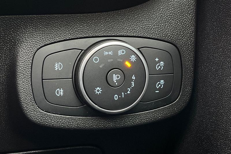 Used Ford Fiesta 2018 for sale - 76534377: Photo 16