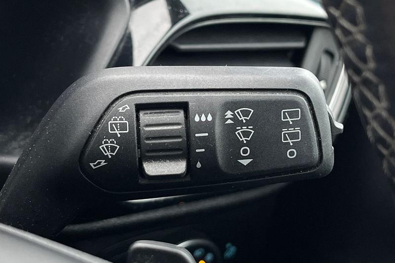 Used Ford Fiesta 2018 for sale - 77157472: Photo 15