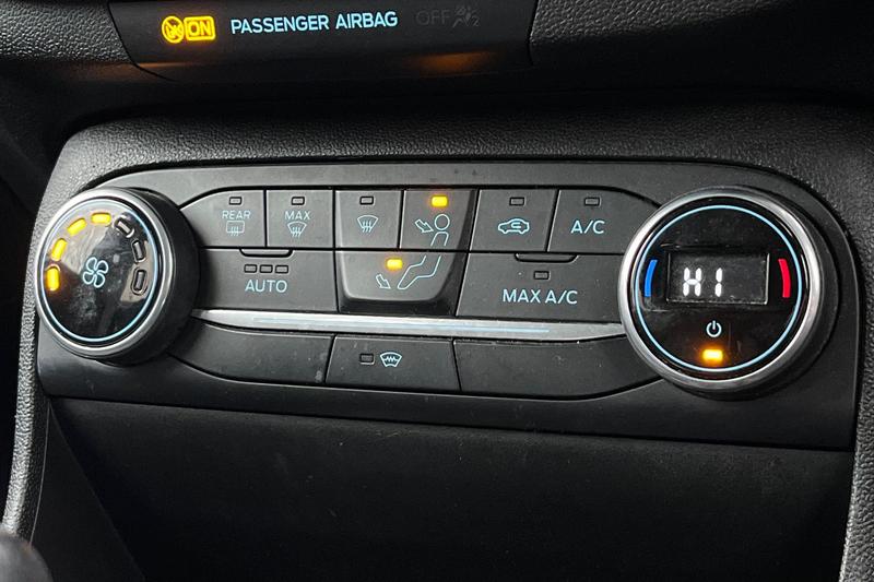 Used Ford Fiesta 2018 for sale - 77157472: Photo 31