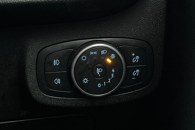 Used Ford Fiesta 2018 for sale - 77157472: Photo 36