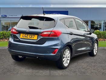 Used Ford Fiesta 2018 for sale - 77157472: Photo