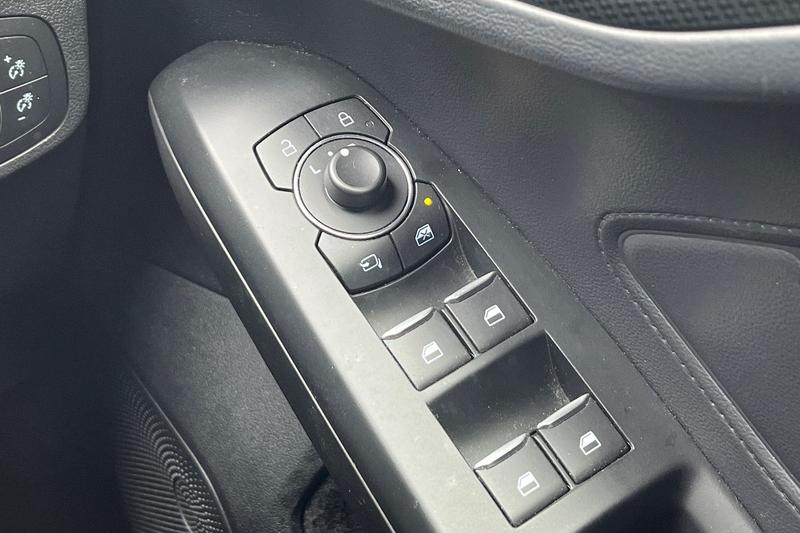 Used Ford Focus 2022 for sale - 77989107: Photo 16