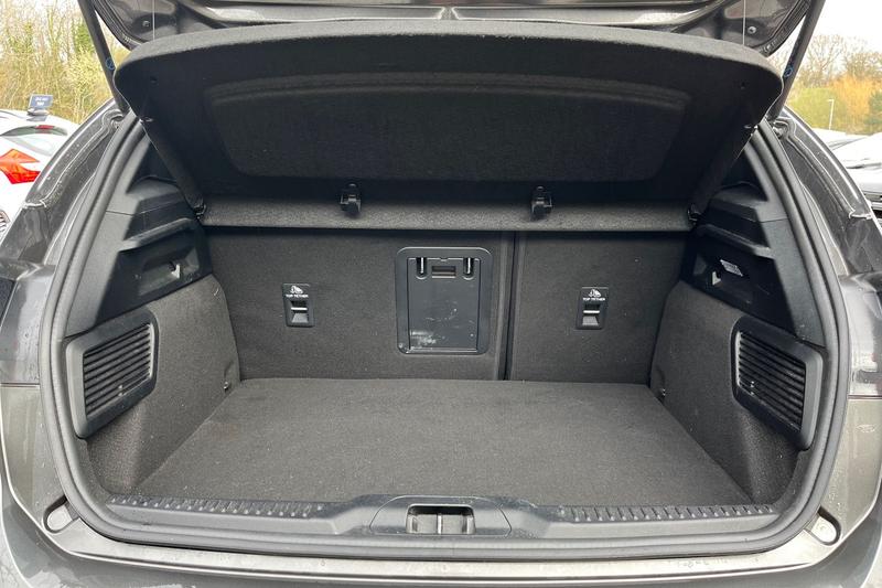 Used Ford Focus 2022 for sale - 77989107: Photo 21