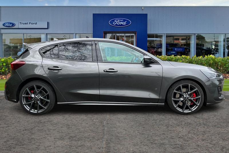 Used Ford Focus 2022 for sale - 77989107: Photo 3