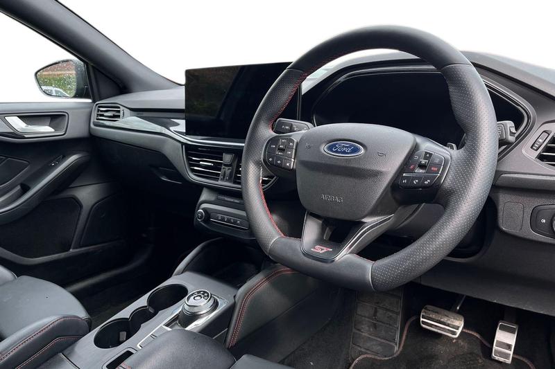 Used Ford Focus 2022 for sale - 77989107: Photo 9