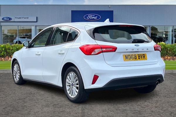 Used Ford Focus 2018 for sale - 76332602: Photo 2