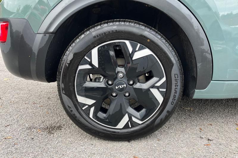Used Kia Niro 2024 for sale - 76196510: Photo 8