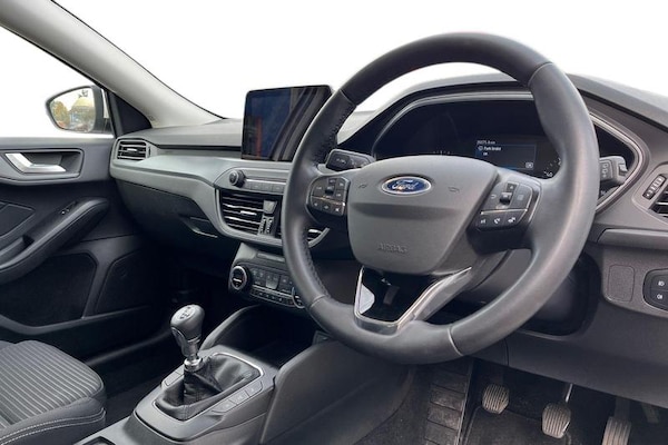 Used Ford Focus 2022 for sale - 76332594: Photo 9