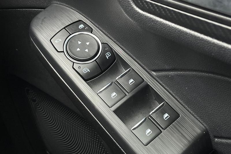 Used Ford Kuga 2025 for sale - 76557413: Photo 16