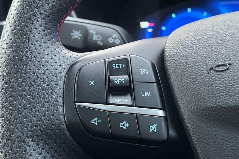 Used Ford Kuga 2022 for sale - 76690829: Photo 34