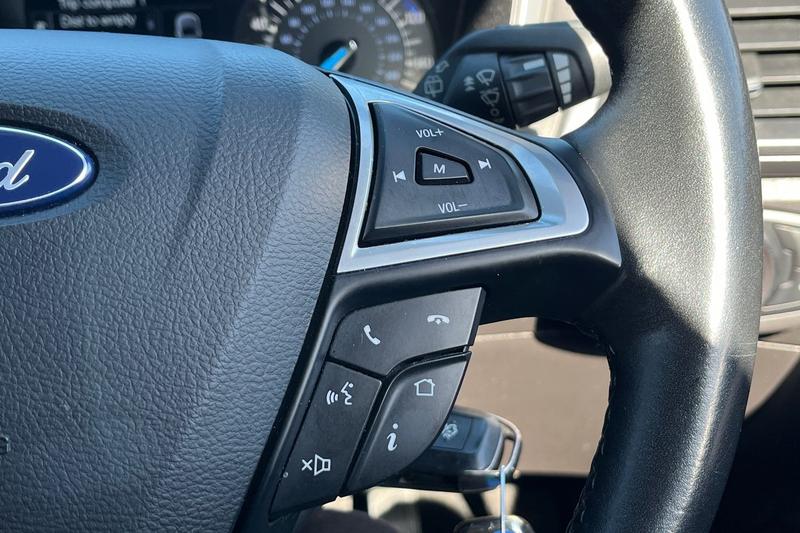 Used Ford Mondeo 2016 for sale - 78109428: Photo 35