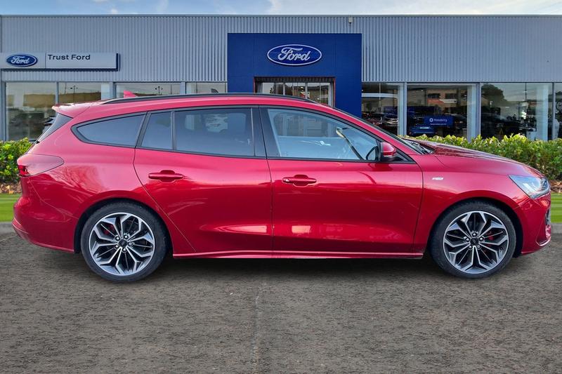 Used Ford Focus 2024 for sale - 77128186: Photo 3