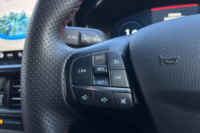 Used Ford Focus 2024 for sale - 77128186: Photo 35