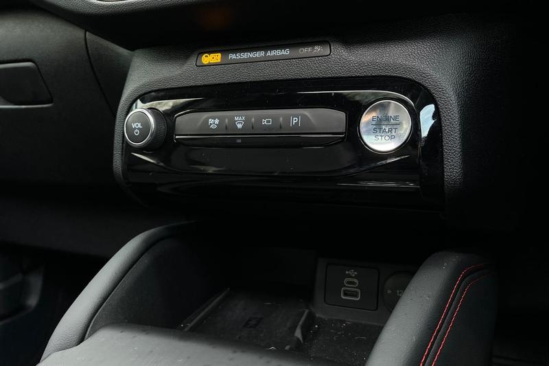 Used Ford Kuga 2025 for sale - 77435055: Photo 33