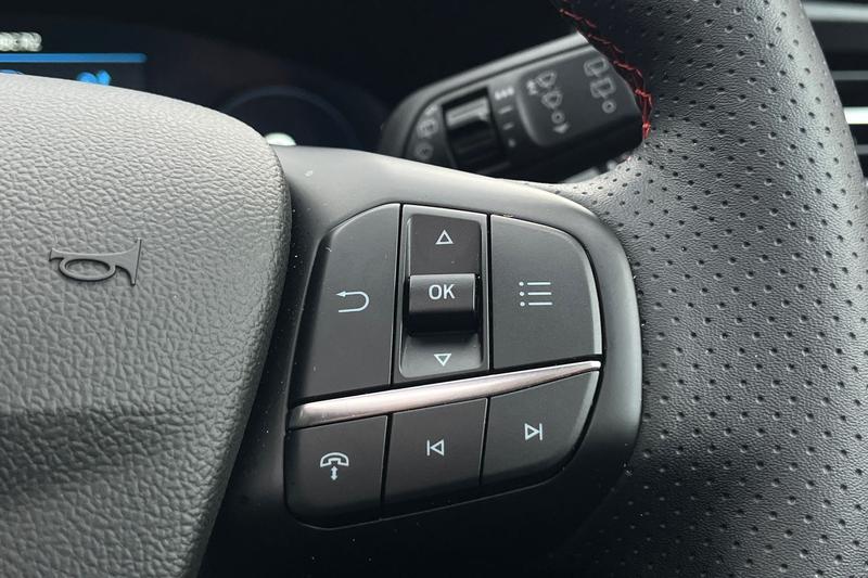 Used Ford Kuga 2025 for sale - 77435055: Photo 36