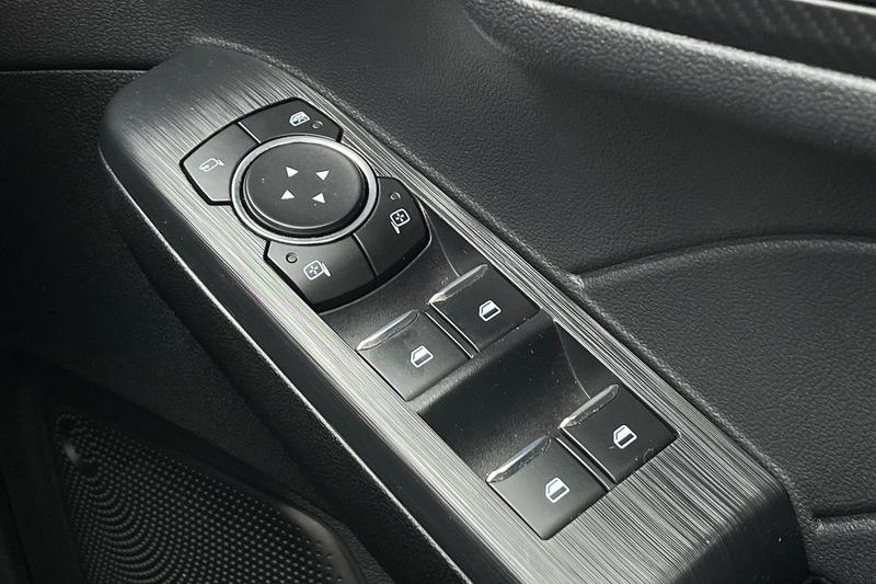 Used Ford Kuga 2025 for sale - 76557415: Photo 16