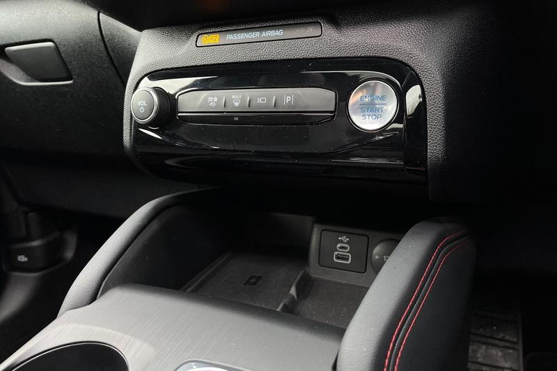 Used Ford Kuga 2025 for sale - 76557415: Photo 34