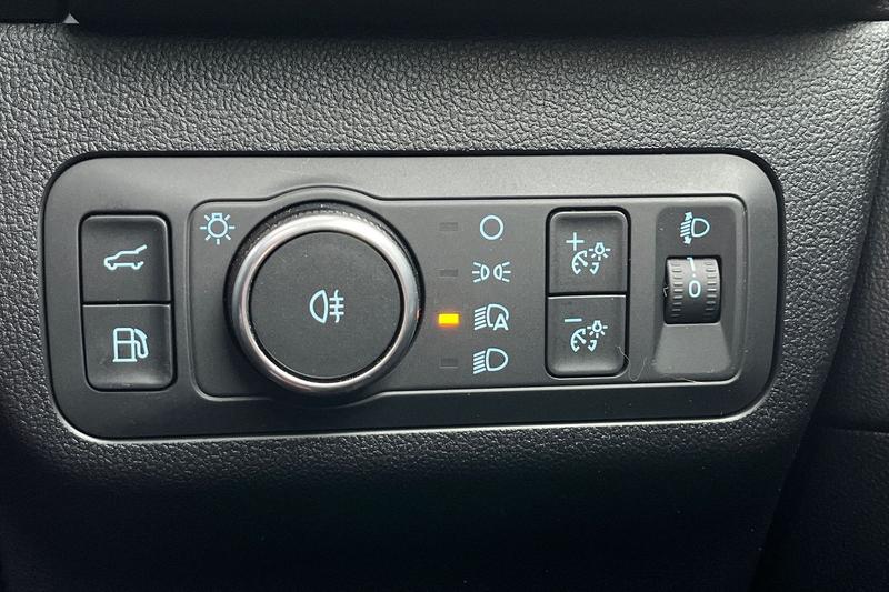 Used Ford Kuga 2025 for sale - 76557415: Photo 38