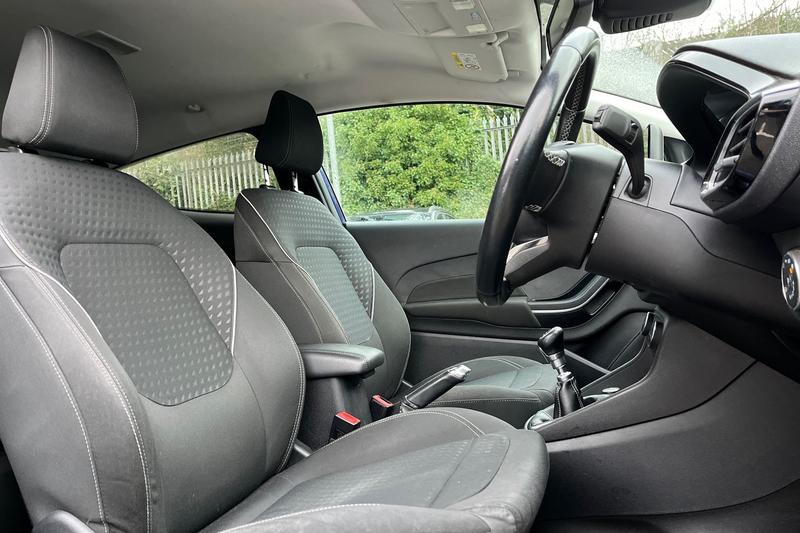 Used Ford Fiesta 2018 for sale - 77372381: Photo 17