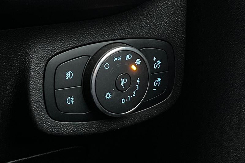 Used Ford Fiesta 2018 for sale - 77372381: Photo 36