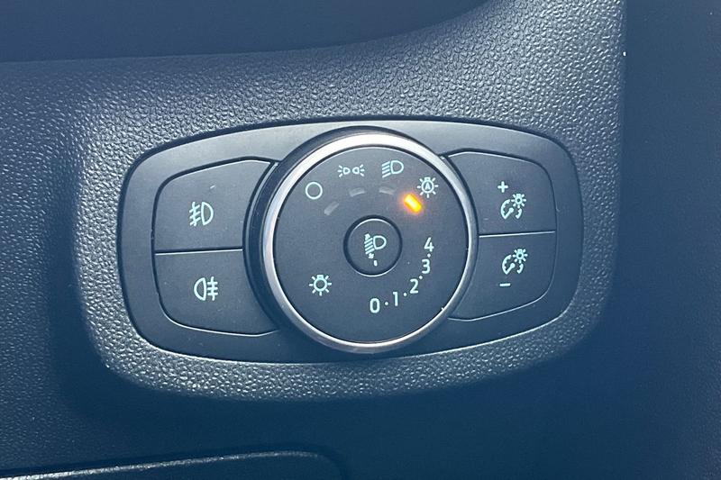 Used Ford Fiesta 2020 for sale - 76344373: Photo 35