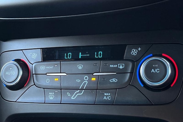 Used Ford Focus 2016 for sale - 76067681: Photo 31