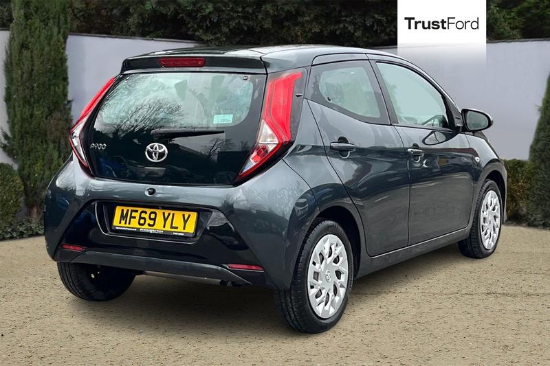 Used Toyota AYGO 2019 for sale - 77427337: Photo 4