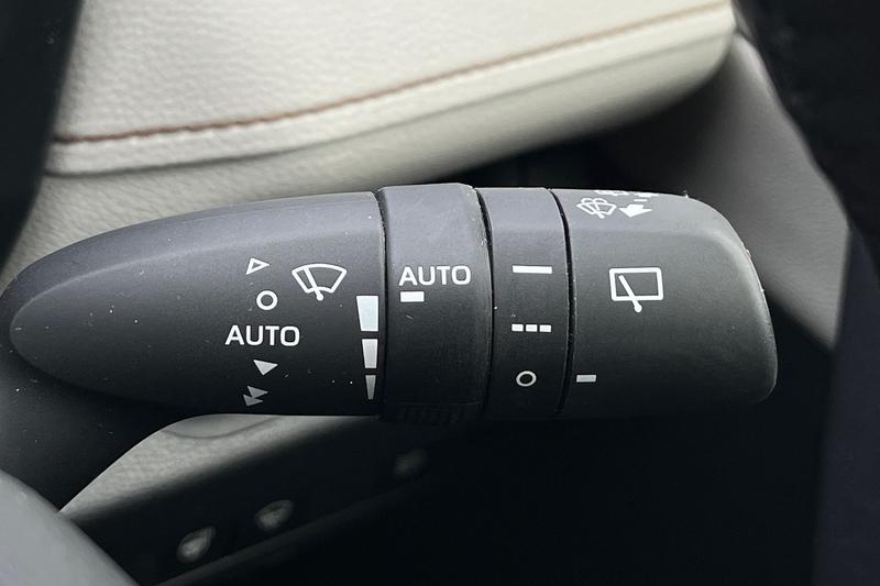 Used Toyota RAV4 2022 for sale - 77724661: Photo 15