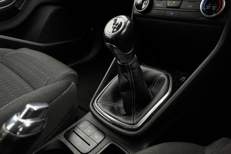 Used Ford Fiesta 2018 for sale - 76504590: Photo 32