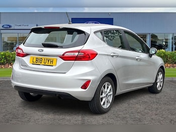 Used Ford Fiesta 2018 for sale - 76504590: Photo