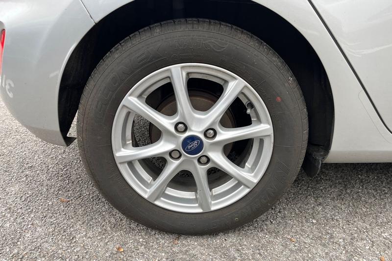 Used Ford Fiesta 2018 for sale - 76504590: Photo 8