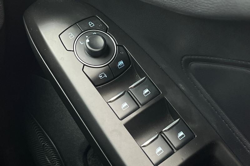 Used Ford Focus 2025 for sale - 78048945: Photo 16