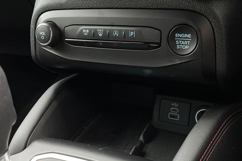 Used Ford Focus 2025 for sale - 78048945: Photo 34