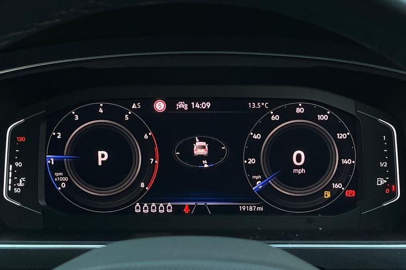 Used Volkswagen Tiguan Allspace 2023 for sale - 76908708: Photo 13