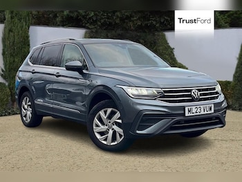 Used Volkswagen Tiguan Allspace 2023 for sale - 76908708: Photo