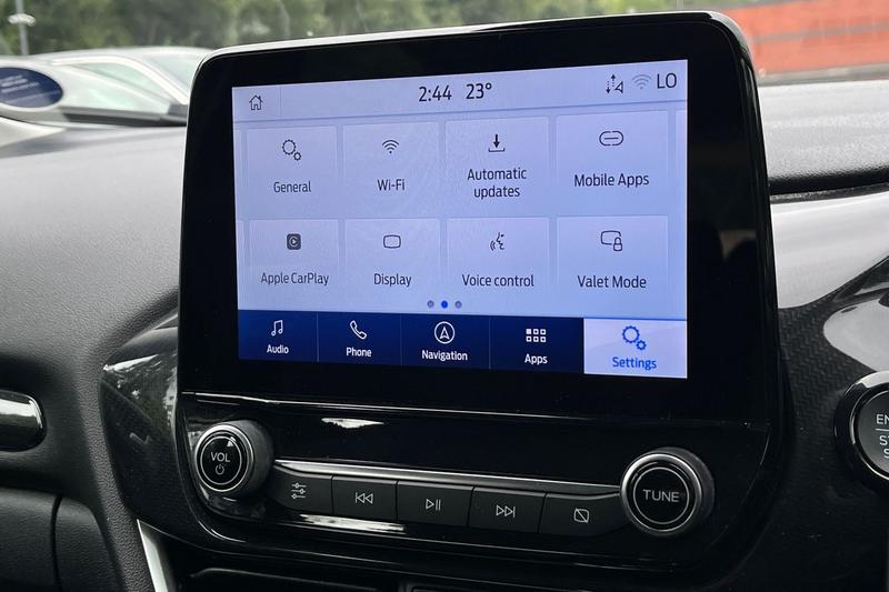 Vehicle 28