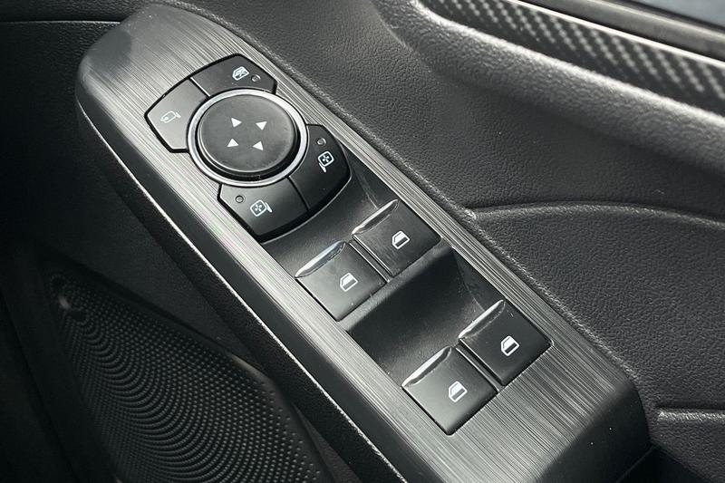 Used Ford Kuga 2025 for sale - 77248810: Photo 16