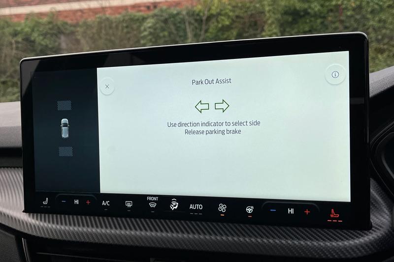 Used Ford Kuga 2025 for sale - 77248810: Photo 31