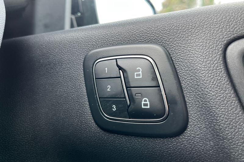 Used Ford Kuga 2025 for sale - 77248810: Photo 37