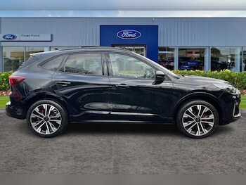 Used Ford Kuga 2025 for sale - 77248810: Photo