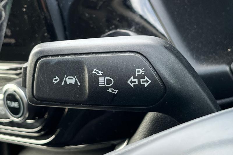 Used Ford Fiesta 2018 for sale - 78087902: Photo 14