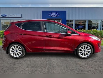 Used Ford Fiesta 2018 for sale - 78087902: Photo