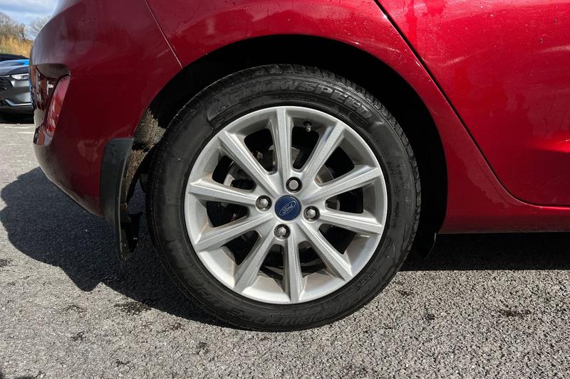 Used Ford Fiesta 2018 for sale - 78087902: Photo 8