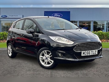 2017 - 1.25 82 Zetec 5dr