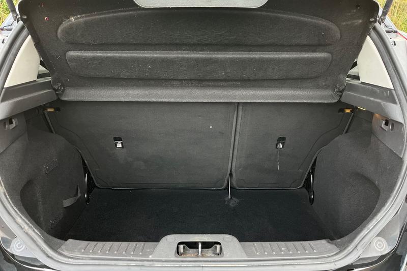 Used Ford Fiesta 2017 for sale - 77198888: Photo 21