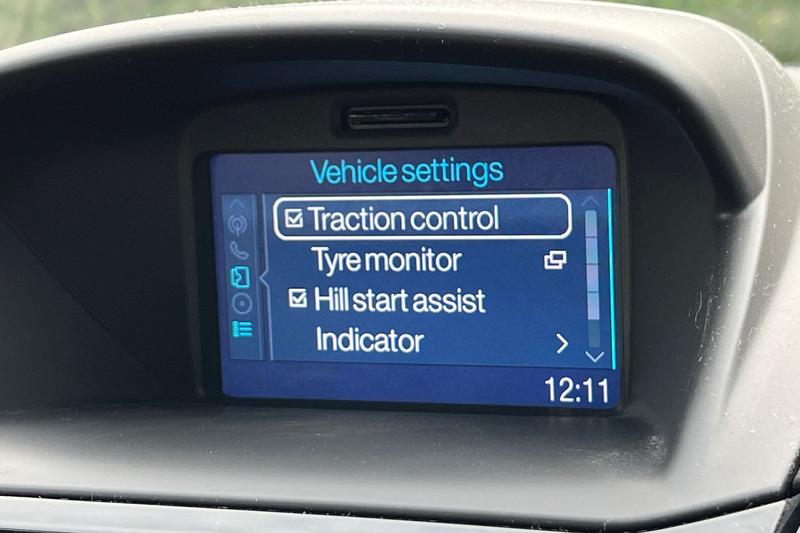 Used Ford Fiesta 2017 for sale - 77198888: Photo 30