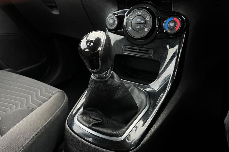 Used Ford Fiesta 2017 for sale - 77198888: Photo 34