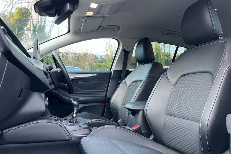 Used Ford Focus 2020 for sale - 76960785: Photo 19